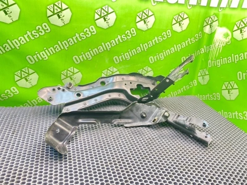 Крепление фары Mercedes-Benz E-Class 2002 A2116200316 W211 OM646.961 2.2 CDI, переднее левое