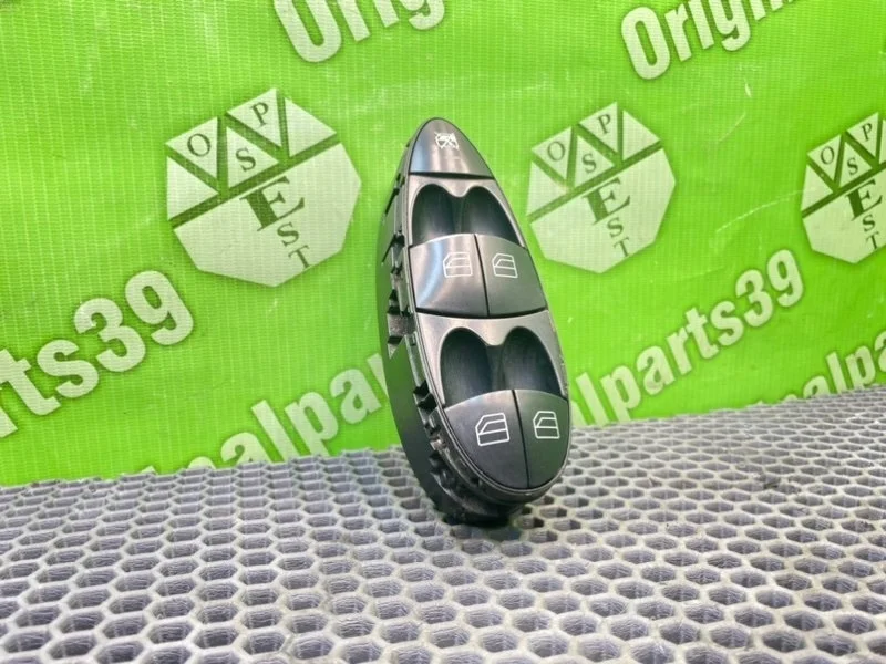 Блок кнопок Mercedes-Benz E-Class 2002 A2118219951 W211 OM646.961 2.2 CDI