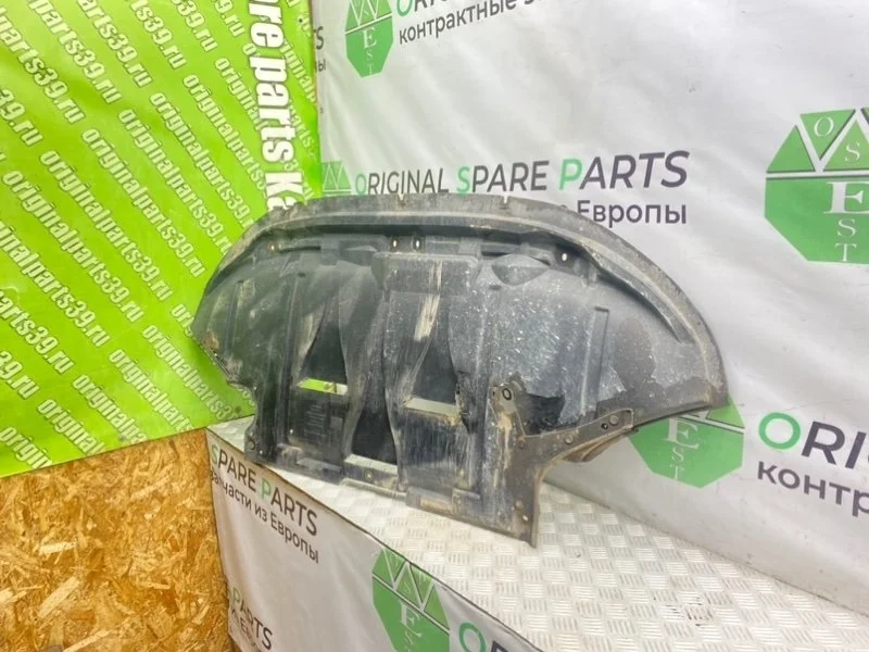 Защита двигателя Audi A6 2003 4B0863823E C5 AVANT QUATTRO BDV 2.4I