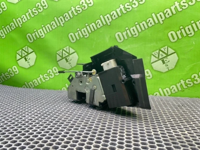 Замок двери Bmw 5-Series 2000 51218235104 E39 TOURING M57D30 306D1, передний правый