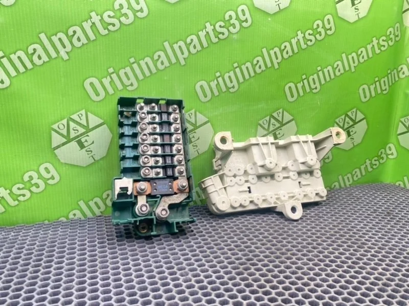 Соединительная колодка Bmw 5-Series 2000 61138367768 E39 TOURING M57D30 306D1