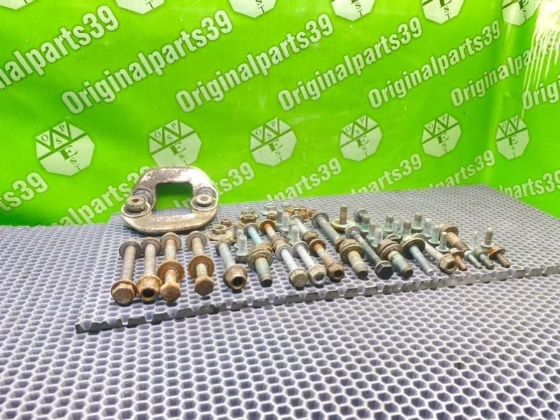 Болты подрамника Audi A6 2003 N10155207 C5 AVANT QUATTRO BDV 2.4I, передние