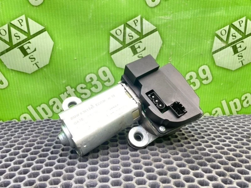 Моторчик дворника Bmw 5-Series 1997 61628361640 E39 TOURING M52B28 286S1, задний