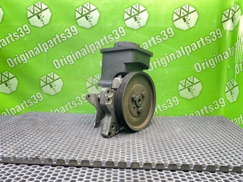 Насос гур Bmw 5-Series 2001 32411095749 E39 M57D30 306D1