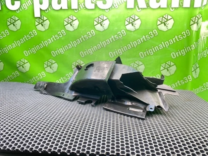 Воздуховод тормозной системы Bmw 5-Series 2001 51718159422 E39 M57D30 306D1, передний правый