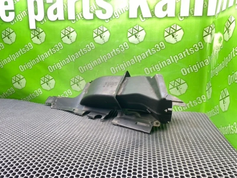 Воздуховод тормозной системы Bmw 5-Series 2002 51718159422 E39 TOURING M57D25 256D1, передний правый