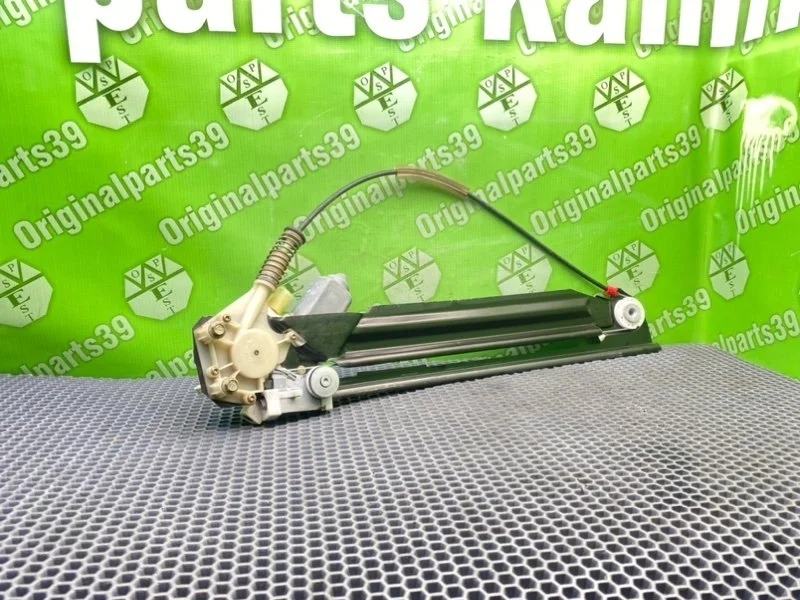 Стеклоподъемник Bmw 5-Series 2002 51358252430 E39 TOURING M57D25 256D1, задний правый
