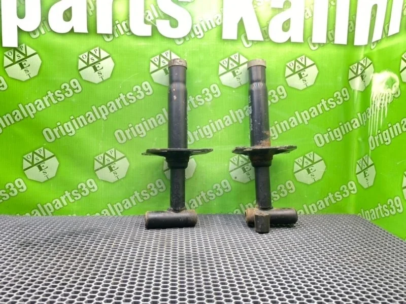 Кронштейн усилителя бампера Bmw 5-Series 1998 51118159359 E39 M57D30, передний