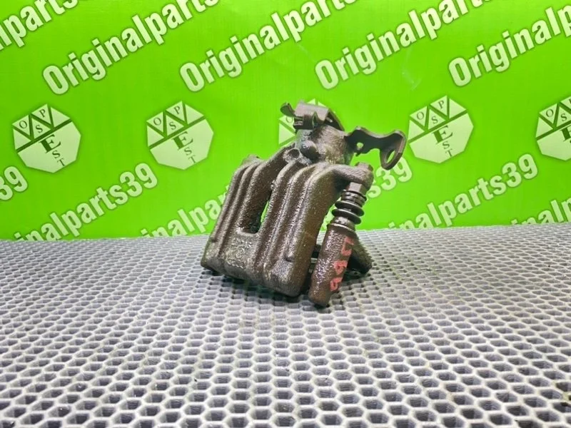 Суппорт тормозной Audi A6 2004 8E0615423A C5 AVANT BDV 2.4I, задний правый