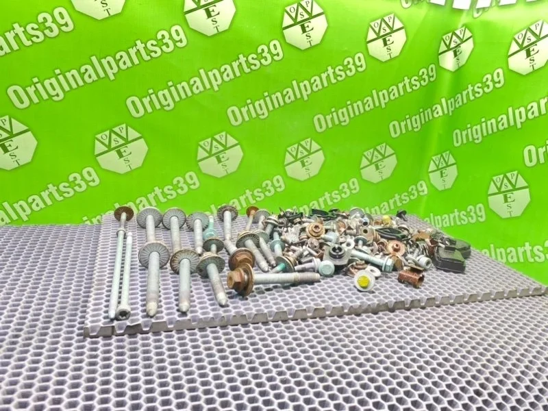 Болты Audi A6 2002 N0147392 C5 AVANT BDV 2.4I