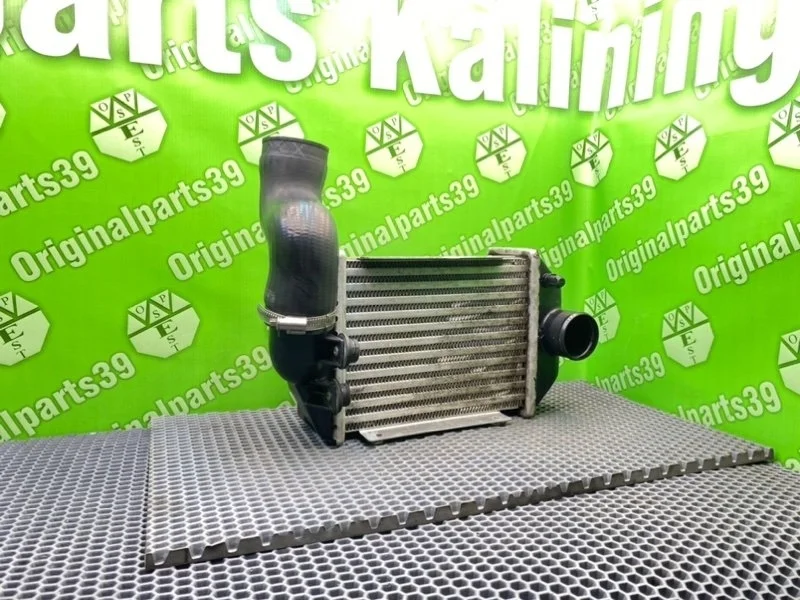 Интеркулер Audi A6 2003 078145805L C5 AVANT QUATTRO BES 2.7I, левый