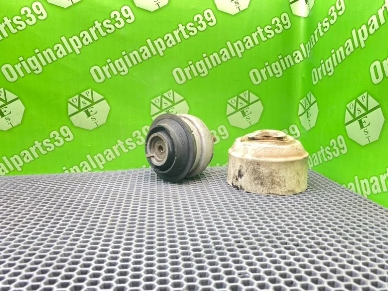 Подушка двигателя Mercedes-Benz E-Class 2005 A2112403017 S211 OM642.920 3.0 CDI