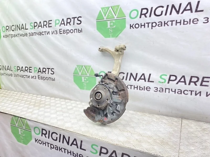 Поворотный кулак Audi A4 2002 8E0407242B B6 AVANT BDV 2.4I, передний правый