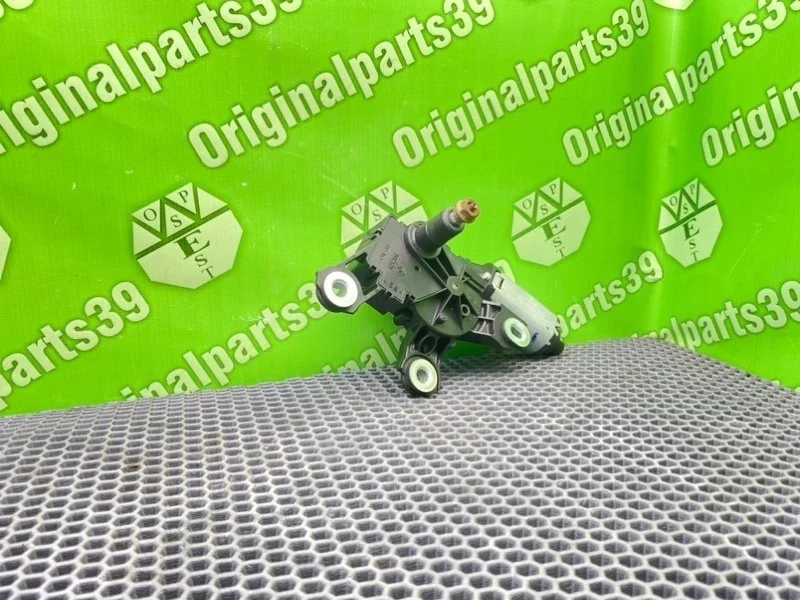 Моторчик дворника Audi A4 2002 8E9955711E B6 AVANT BDV 2.4I, задний