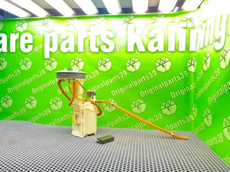 Топливный насос Audi A4 2002 8E0919051BB B6 AVANT BDV 2.4I