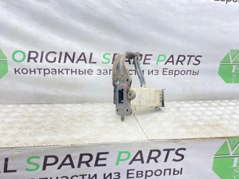 Кронштейн усилителя бампера Mercedes-Benz E-Class 2005 A2116200795 S211 OM642.920 3.0 CDI, передний левый