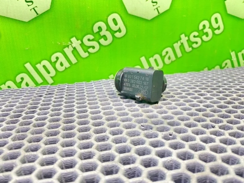 Парктроник Mercedes-Benz E-Class 2005 A0015427418 S211 OM642.920 3.0 CDI, передний