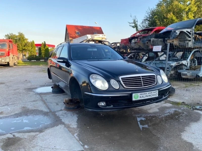 Кузов по частям Mercedes-Benz E-Class 2005 A2118800240 S211 OM642.920 3.0 CDI