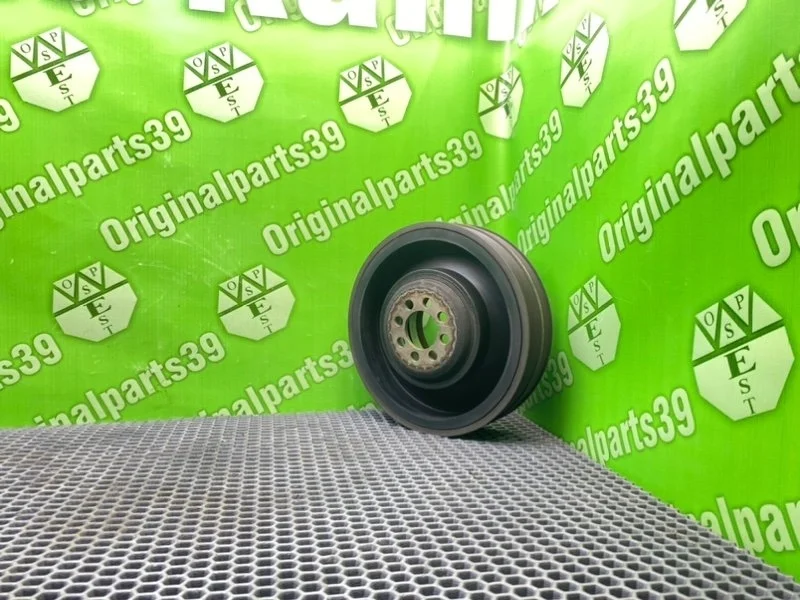 Шкив коленвала Audi A6 Allroad 2004 059105251M C5 BAU 2.5 TDI