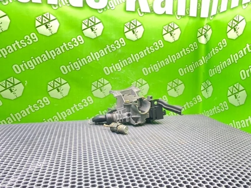 Замок зажигания Bmw 5-Series 2002 32321095824 E39 TOURING M57D30 306D1