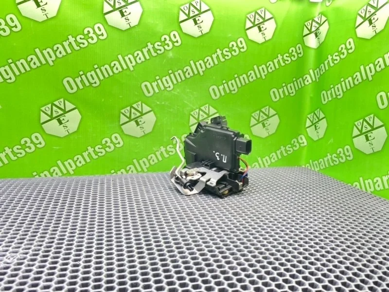 Замок двери Audi A6 2001 4B0839016G C5 QUATTRO AKE 2.5TDI, задний правый