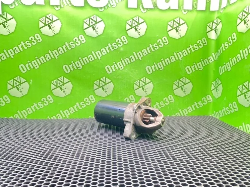 Стартер Audi A6 2004 078911023D C5 AVANT BDV 2.4I