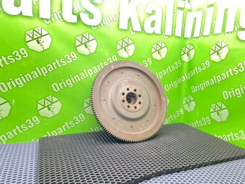 Маховик Audi A6 2004 078105269C C5 AVANT BDV 2.4I