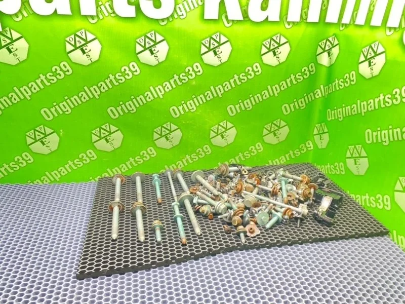 Болты Audi A6 2004 N0147392 C5 AVANT BDV 2.4I