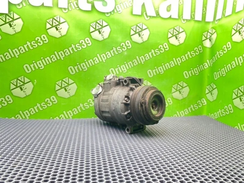 Компрессор кондиционера Bmw 5-Series 2002 64526910459 E39 TOURING M57D25 256D1