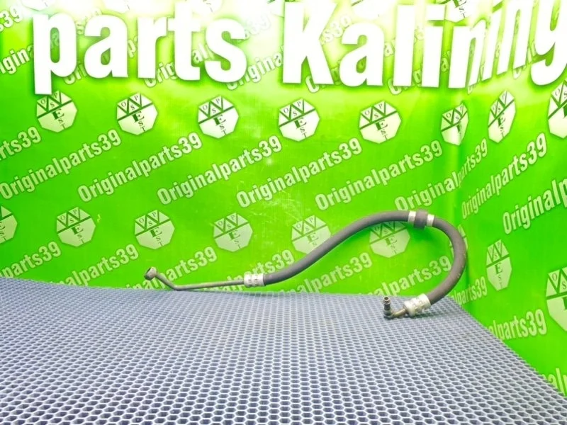 Трубка Гур Mercedes-Benz E-Class 1999 A2104661081 S210 M112.911