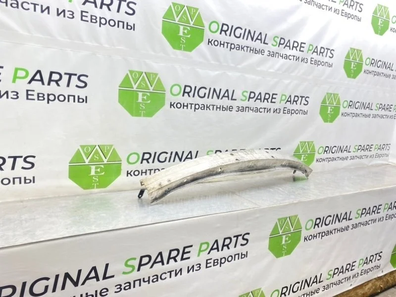 Усилитель бампера Audi A6 2000 4B0807109D C5 AVANT ARJ 2.4I, передний