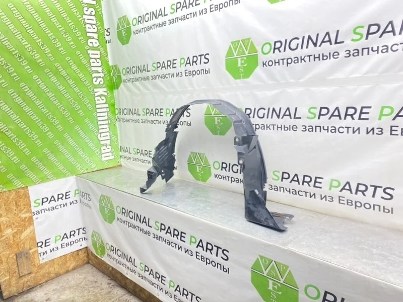 Подкрылок Mercedes-Benz E-Class 1999 A2106988430 S210 M112.911, передний правый