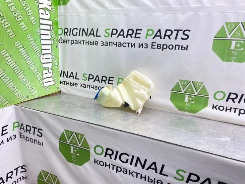 Бачок стеклоомывателя Audi A6 2000 4B0955453A C5 AVANT ARJ 2.4I