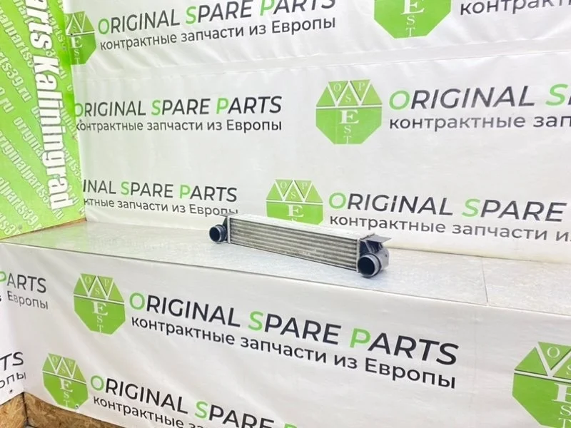 Интеркулер Bmw 5-Series 2003 17512247359 E39 TOURING M47D20 204D1