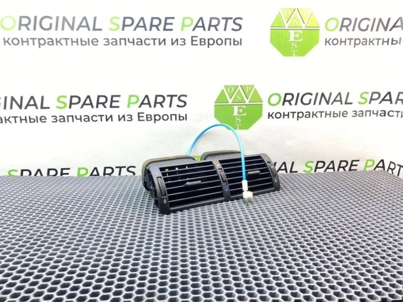 Центральный дефлектор Bmw 5-Series 2003 64228361895 E39 TOURING M47D20 204D1