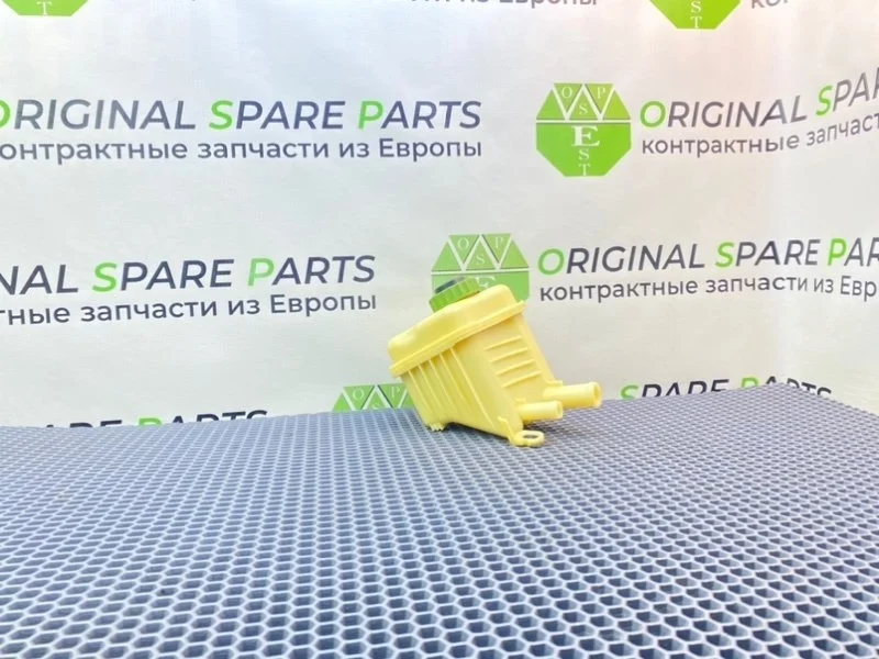 Бачок гур Volkswagen Touareg 2006 7L6422371C 7LA BKS 3.0 TDI