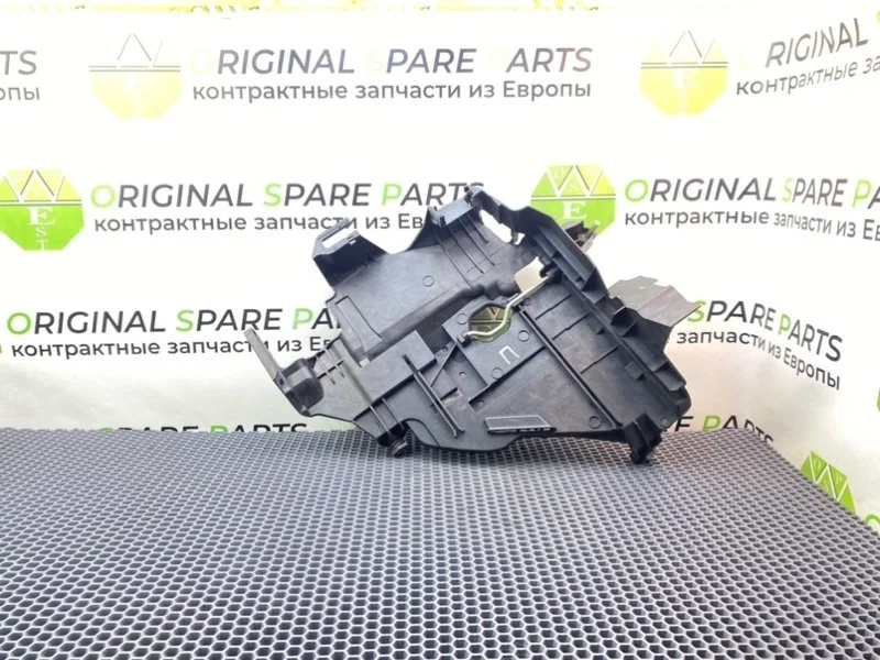 Крепление фары Volkswagen Touareg 2006 7L6941614C 7LA BKS 3.0 TDI, переднее правое