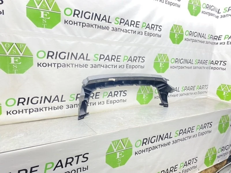 Кронштейн бампера Volkswagen Touareg 2006 7L6807699B 7LA BKS 3.0 TDI, передний