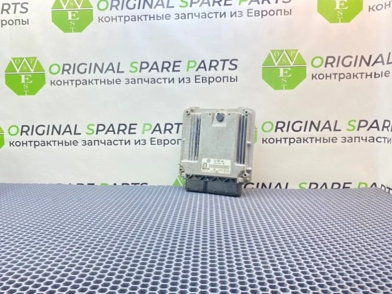 Эбу двигателя Volkswagen Touareg 2006 7L0907401 7LA BKS 3.0 TDI