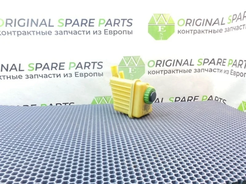 Бачок гур Volkswagen Touareg 2003 7L6422371C 7LA BPE 2.5 TDI