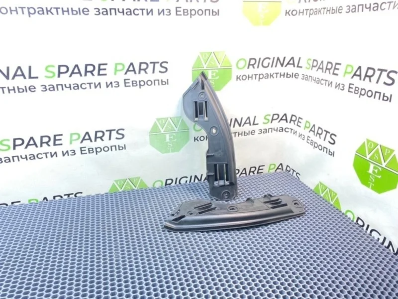 Кронштейны Volkswagen Touareg 2003 7L6807393B 7LA BPE 2.5 TDI, задние