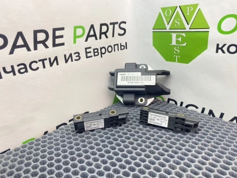 Датчик удара Audi A6 Allroad 2001 4B0907637A C5 AKE 2.5TDI