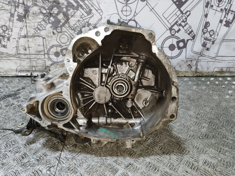 МКПП Nissan Almera Primera 31098AU300 B10 N16 P12 QG16DE QG15DE
