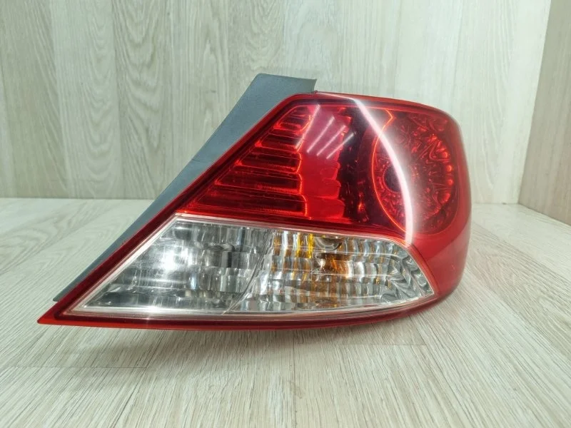 Фонарь наружный Hyundai Solaris 924024L030 1, задний правый