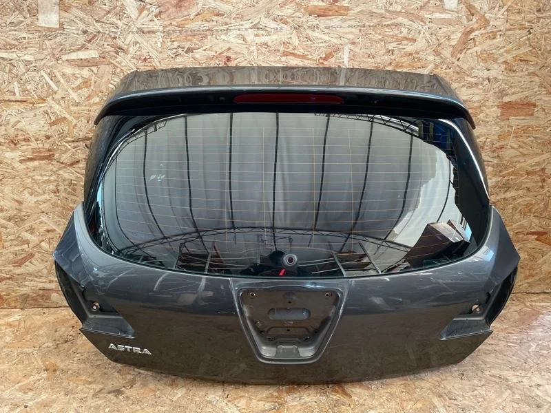 Крышка багажника Opel Astra 13372624 J