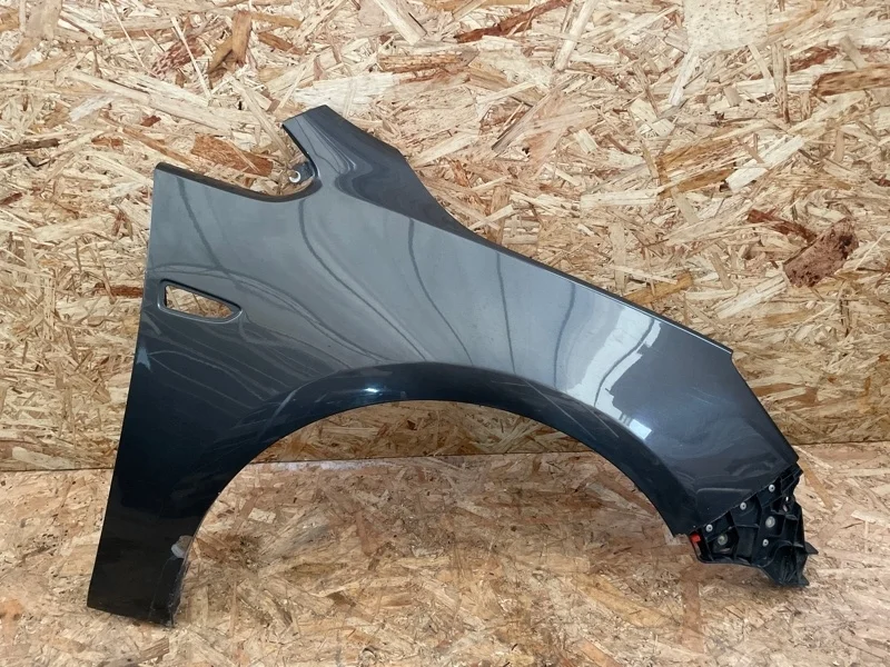 Крыло Opel Astra 13390003 J, переднее правое