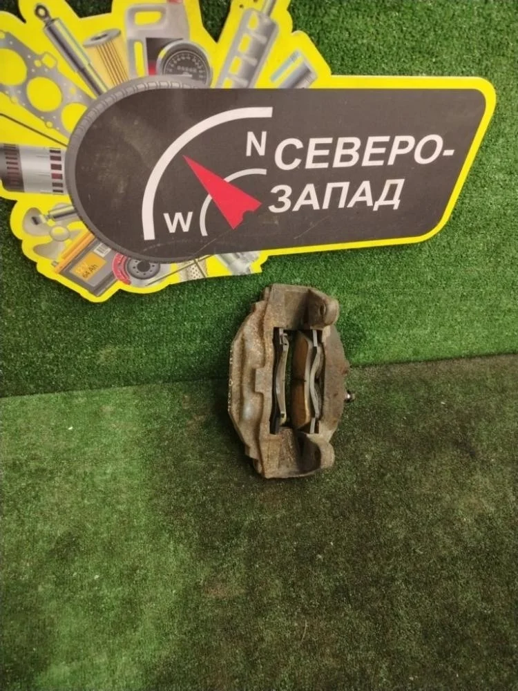 Суппорт тормозной Lexus LX 2017 4775060320 VDJ201 1VDFTV, передний левый