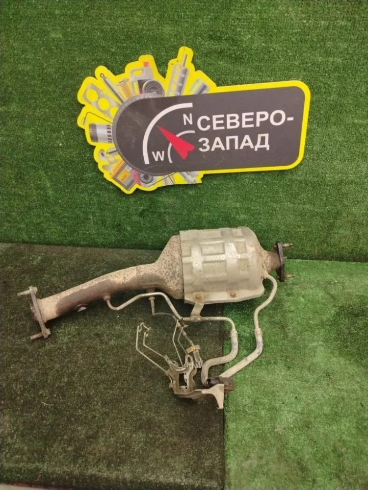 Труба приемная с катализатором Lexus LX 2017 1745051030 VDJ201 1VDFTV, левая