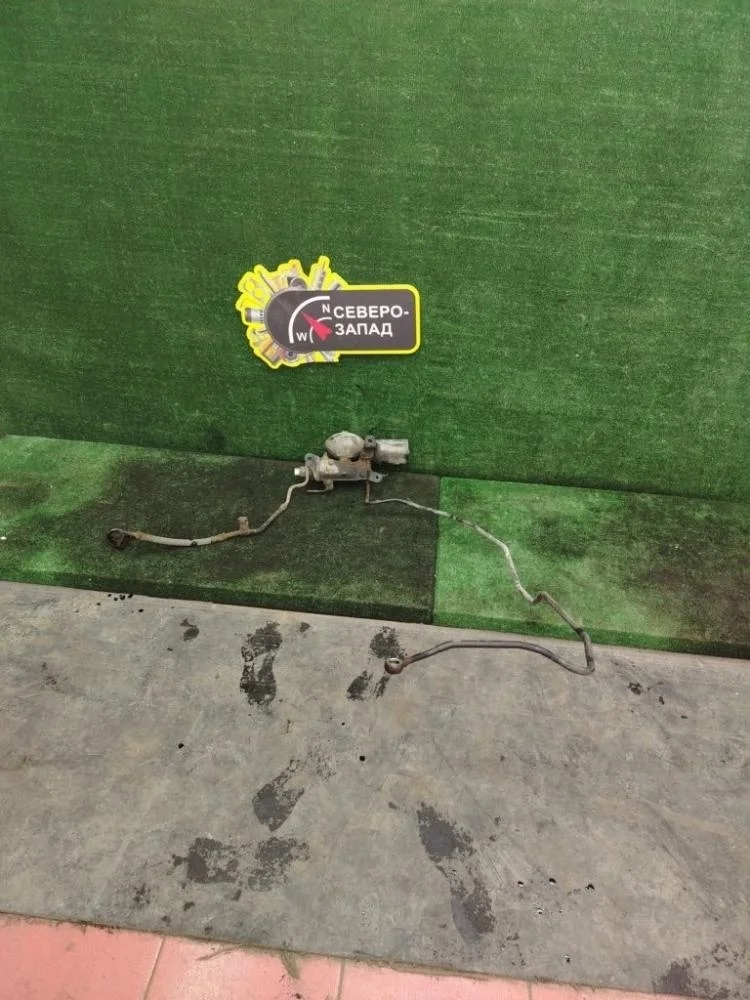 Гидроаккумулятор подвески Lexus LX 2017 4803060010 VDJ201 1VDFTV, правый