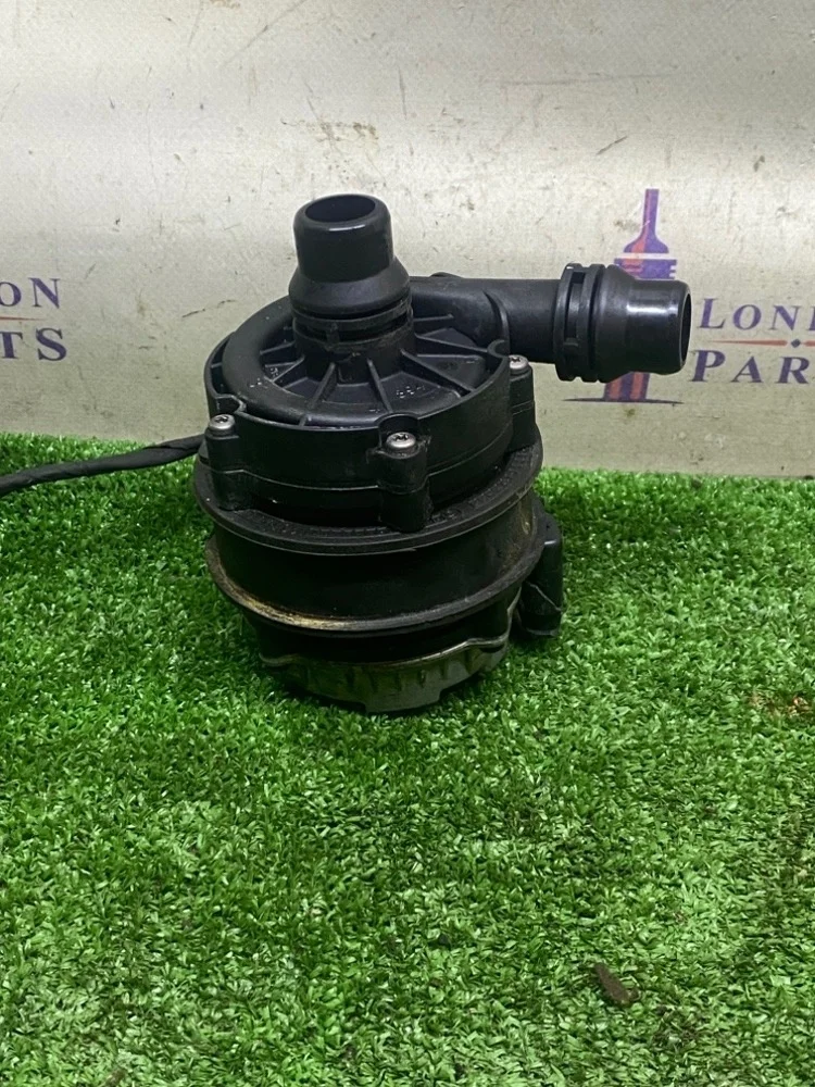 Дополнительная водяная помпа BMW 320i F30